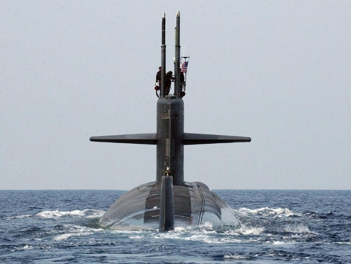 Tensions Moscou-Washington : Trump déploie deux sous-marins nucléaires près de la Russie